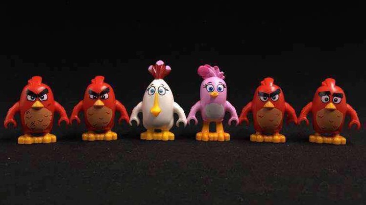 LEGO Angry Birds: Nuove Immagini delle Minifigure