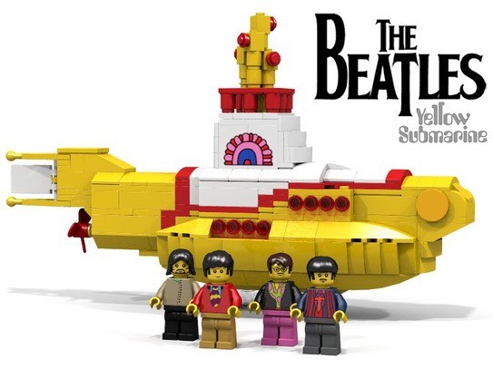 LEGO Ideas: Vincono Beatles Yellow Submarine e Apollo 11 Saturn V