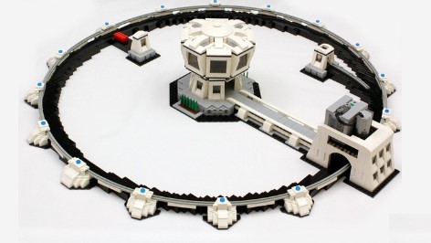 LEGO Ideas: Particle Accelerator Raggiunge i 10.000 Sostenitori