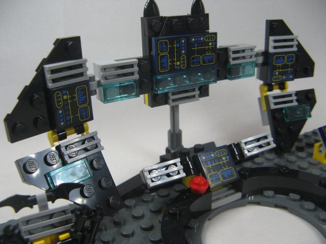 lego-dimensions-batman-movie-batcomputer-dettaglio-1