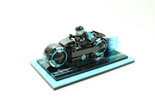 LEGO Tron Legacy