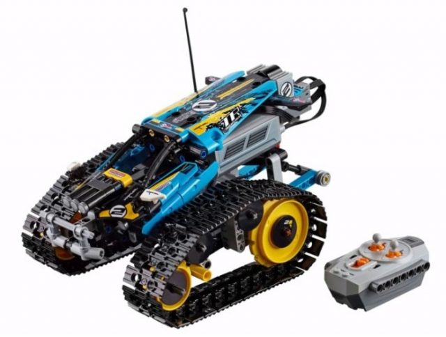 LEGO Technic 42095 Remote-Controlled Stunt Racer