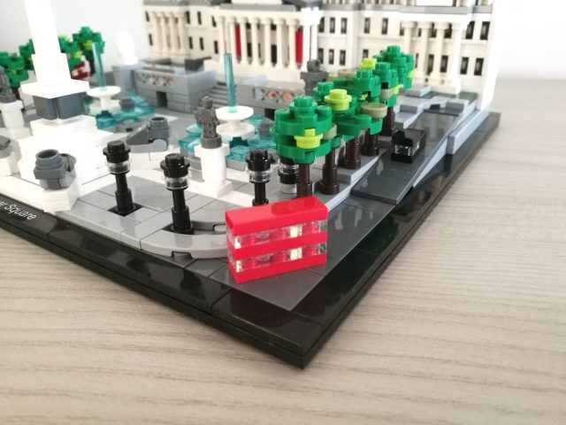 LEGO Architecture 21045 - Trafalgar Square