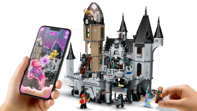 LEGO Hidden Side - Mysterious Castle (70437)