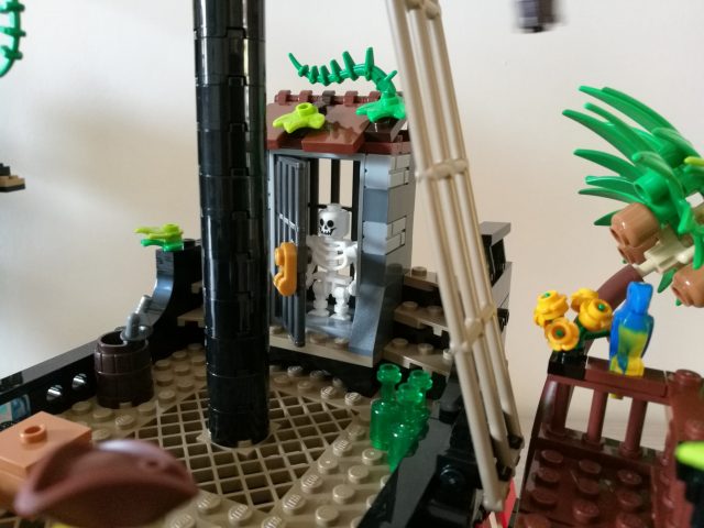 LEGO Ideas - I Pirati di Barracuda Bay (21322)