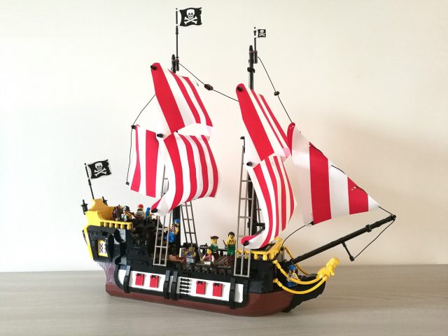 LEGO Ideas - I Pirati di Barracuda Bay (21322)