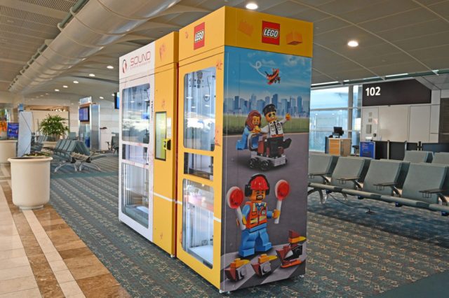 LEGO-vending-machine