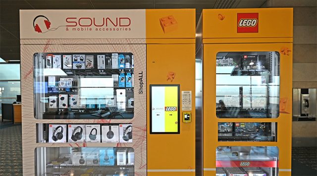 LEGO-vending-machine