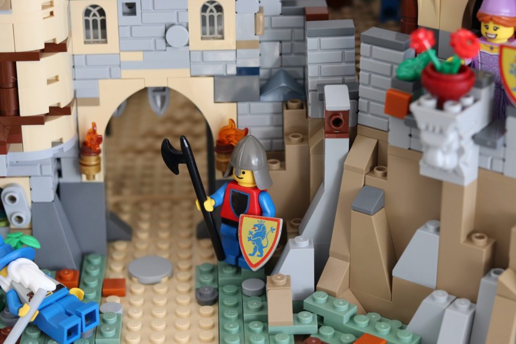 LEGO-Ideas-Classic-Castle