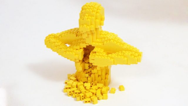 LEGO-Ideas-Small-yellow