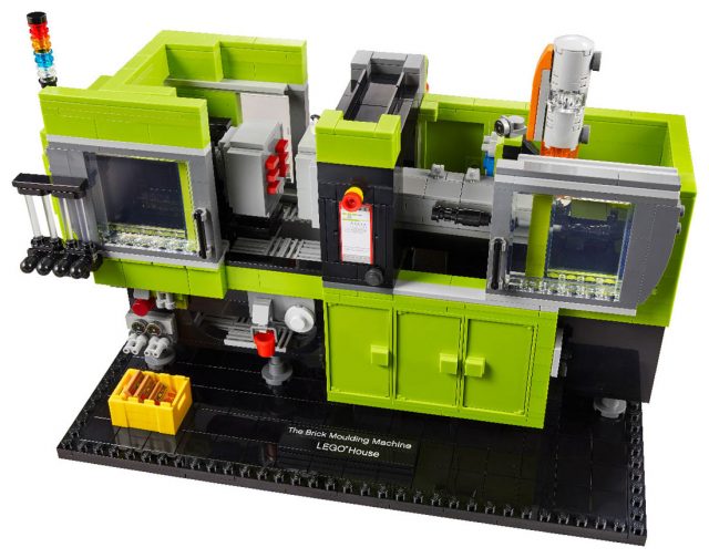 LEGO-House-The-Brick-Moulding-Machine-40502