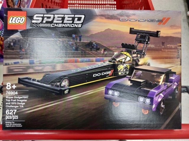 LEGO-Speed-Champions-Mopar-Dodge-SRT-Top-Fuel-Dragster-and-1970-Dodge-Challenger-T-A-76904