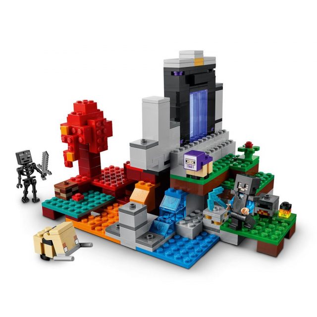 LEGO-Minecraft-The-Ruined-Portal-21172