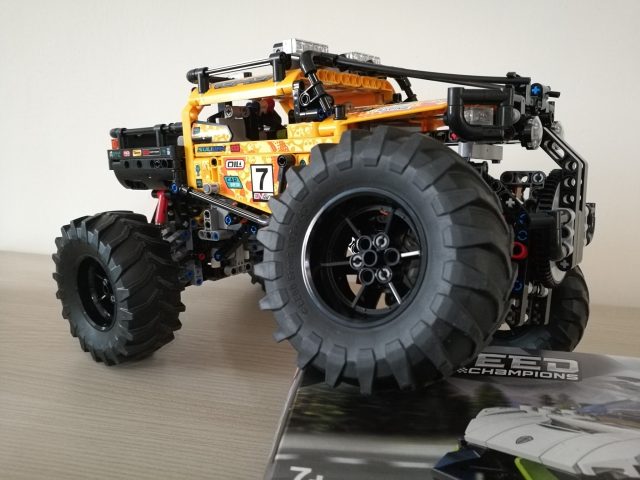 LEGO Technic 42099 - Fuoristrada X-treme 4x4