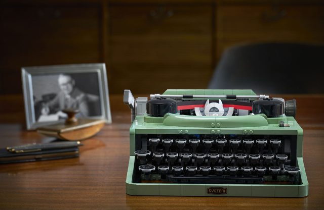 LEGO-Ideas-Typewriter-21327