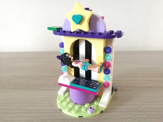 LEGO Friends 41687 - Gli Stand del luna park magico