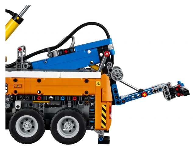 LEGO-Technic-Heavy-duty-Tow-Truck-42128