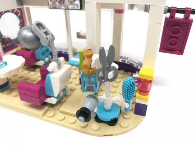 LEGO Friends 41391 - Il salone di bellezza di Heartlake City