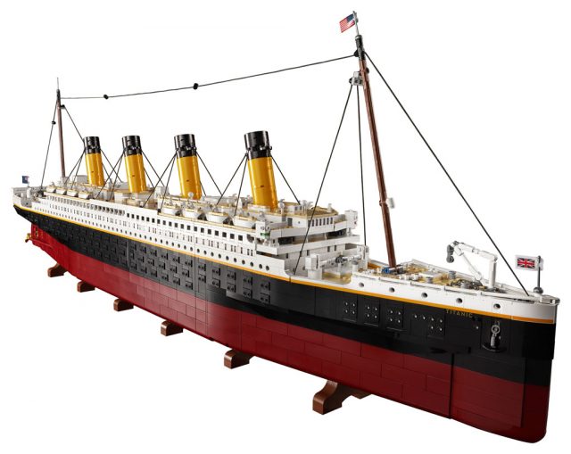 LEGO-Titanic-10294