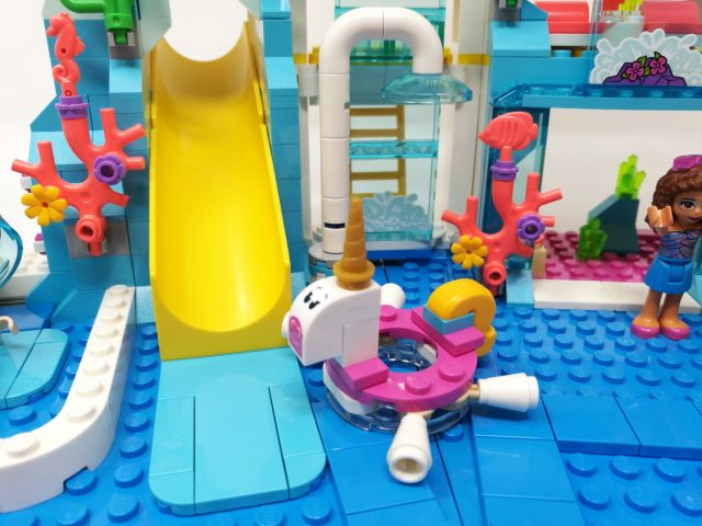 LEGO Friends - Divertimento estivo al parco acquatico (41430)