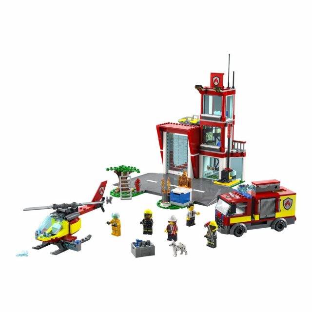 LEGO-City-Fire-Station-60320