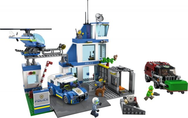 LEGO-City-Police-Station-60316