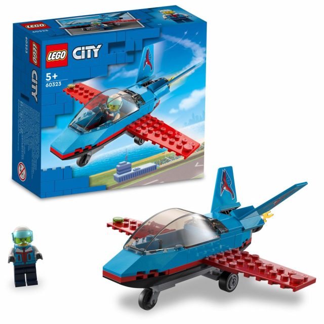 LEGO-City-Stunt-Plane-60323