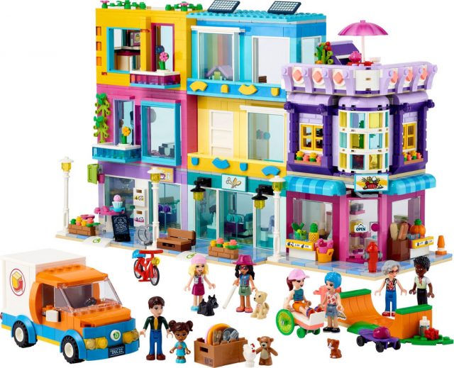 LEGO-Friends-Main-Street-Building-41704