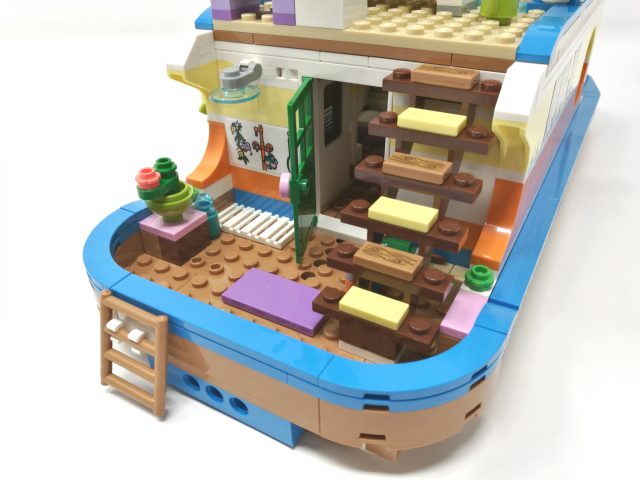 LEGO Friends - Casa galleggiante sul canale (41702)