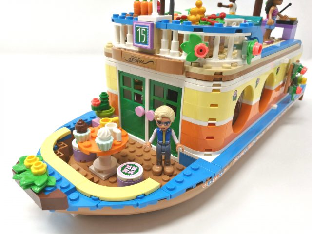 LEGO Friends - Casa galleggiante sul canale (41702)