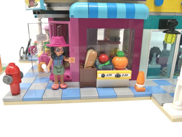 LEGO Friends - Edificio della strada principale (41704)