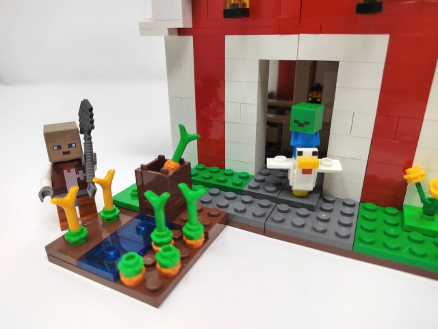 LEGO Minecraft - Il fienile rosso (21187)