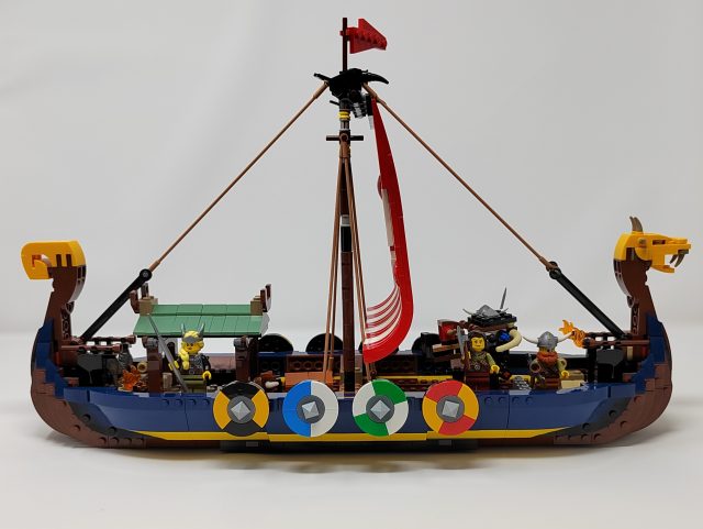 LEGO Creator - Nave vichinga e Jörmungandr (31132)