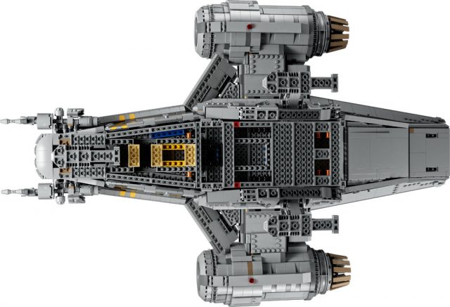 LEGO-Star-Wars-UCS-The-Razor-Crest-75331