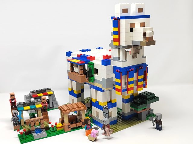 LEGO Minecraft - Il villaggio dei lama (21188)