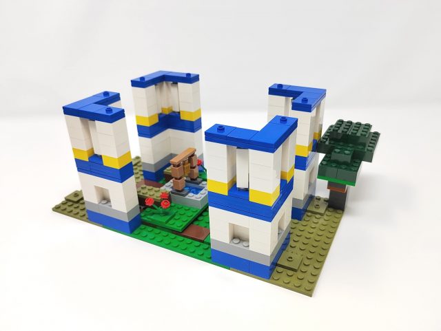 LEGO Minecraft - Il villaggio dei lama (21188)