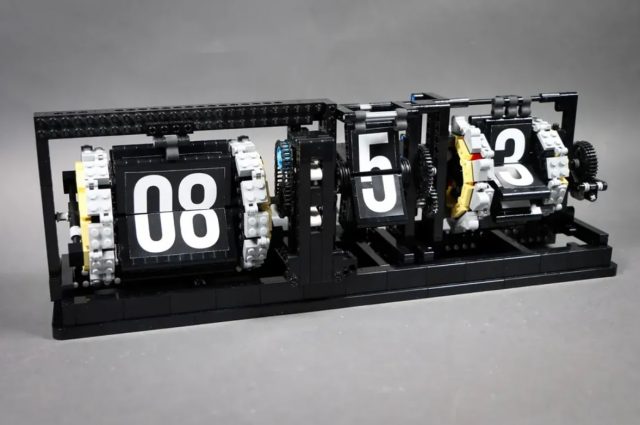 Mechanical Flip Clock