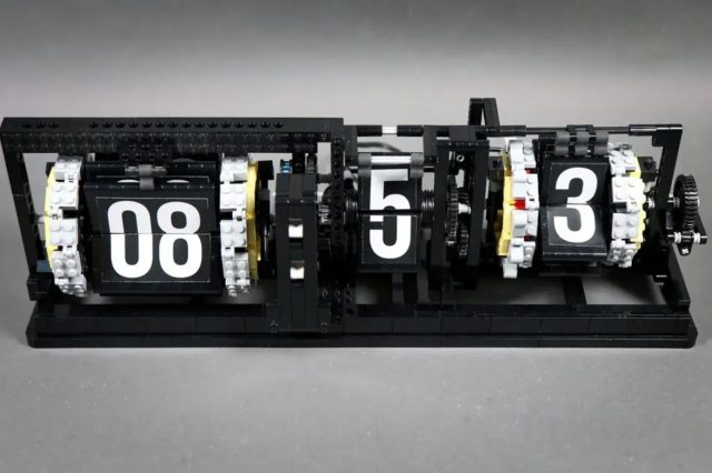 Mechanical Flip Clock