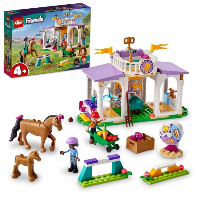 LEGO-Friends-Horse-Training-41746-Preview