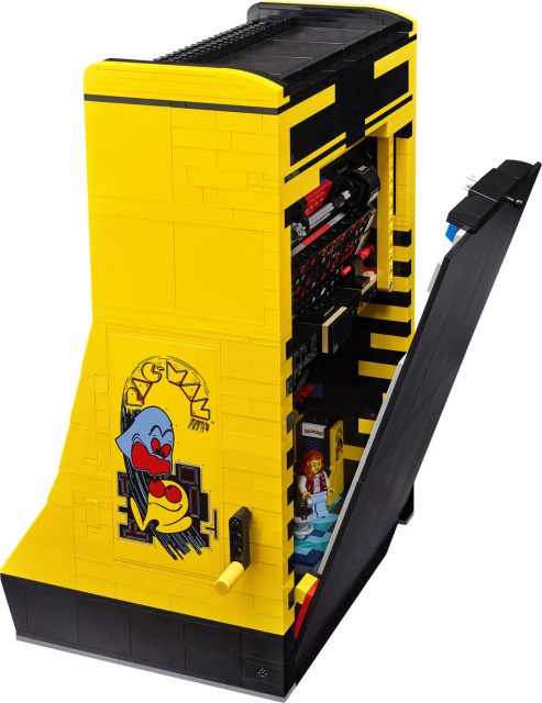 LEGO-Icons-PAC-MAN-Arcade-10323