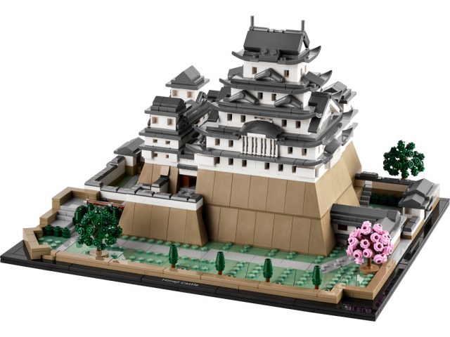 LEGO-Architecture-Himeji-Castle-21060