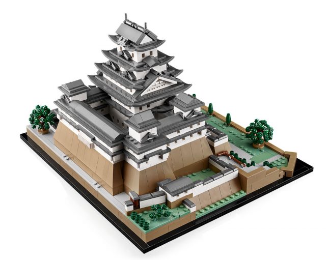 LEGO-Architecture-Himeji-Castle-21060