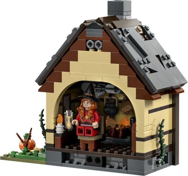 LEGO-Ideas-Disney-Hocus-Pocus-The-Sanderson-Sisters-Cottage-21341