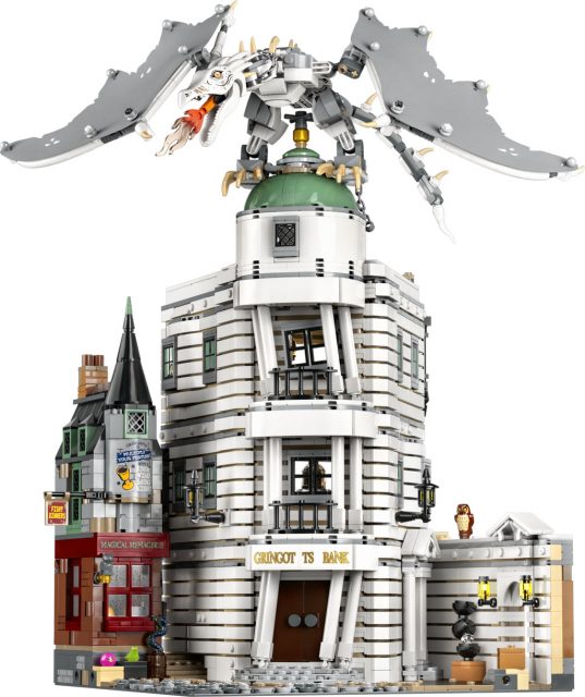 LEGO-Harry-Potter-Gringotts-Wizarding-Bank-Collectors-Edition-76417