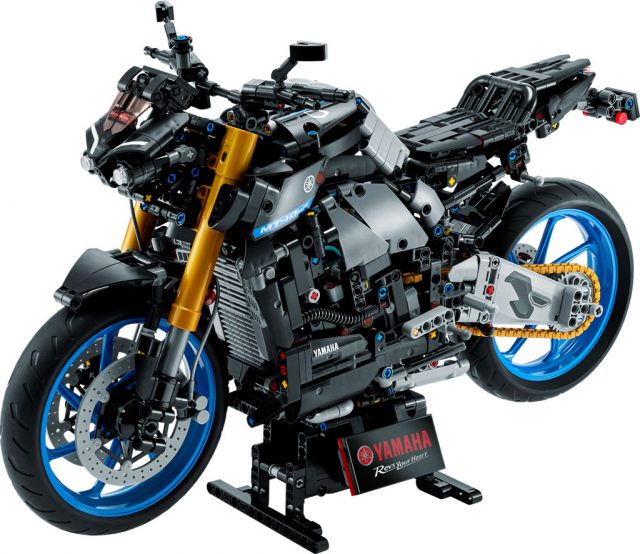 LEGO-Technic-Yamaha-MT-10-SP-42159