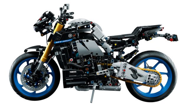 LEGO-Technic-Yamaha-MT-10-SP-42159