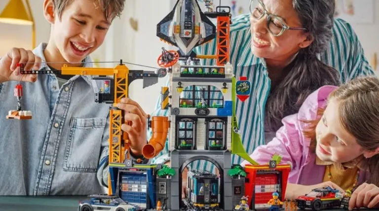 LEGO City 60473 Torri City: un colosso urbano che unisce tanti temi